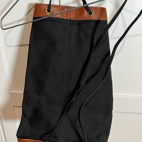 Henri Bendel Backpack NWOT - Picture 2 of 4